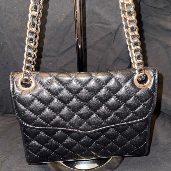 Rebecca Minkoff Handbags - Rebecca Minkoff Black Quilted Shoulder Bag